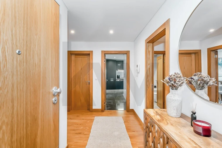 Apartamento T3 para Arrendamento em Oeiras e São Julião da Barra, Paço de Arcos e Caxias Foto 5