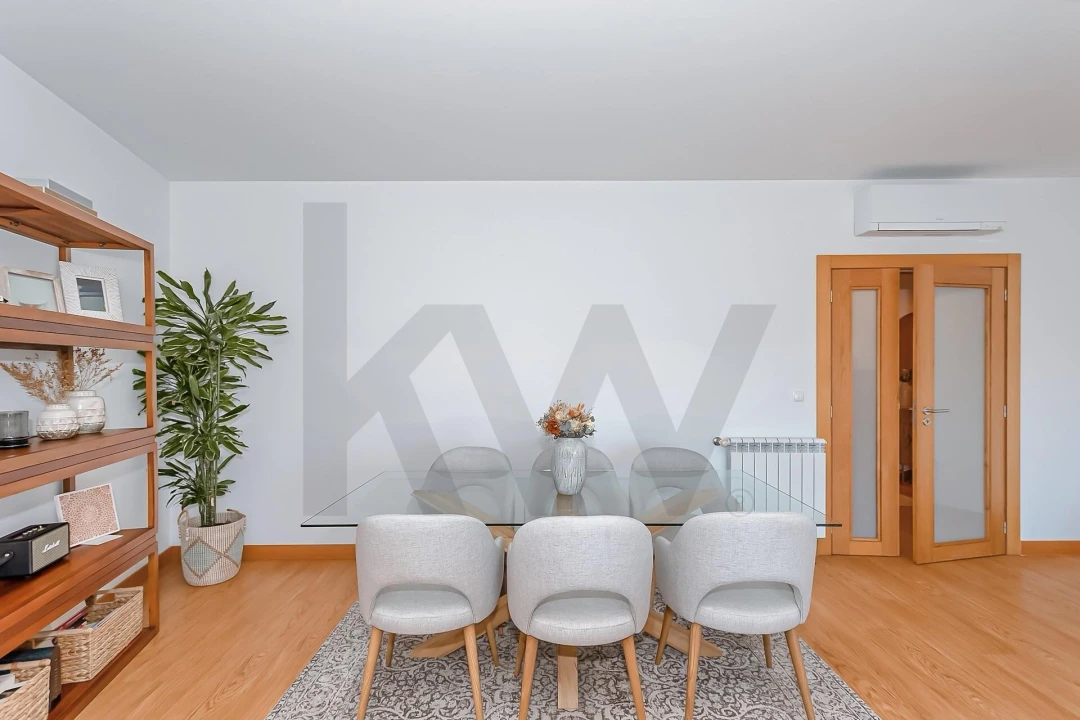 Apartamento T3 para Arrendamento em Oeiras e São Julião da Barra, Paço de Arcos e Caxias Foto 11