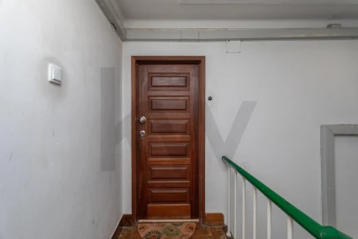 Apartamento T3 para Arrendamento em Carcavelos e Parede
