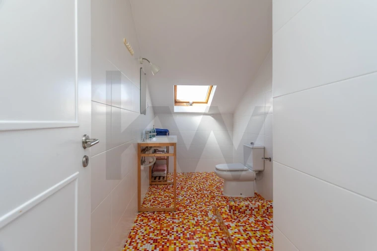 Apartamento T3 para Arrendamento em Carcavelos e Parede Foto 13