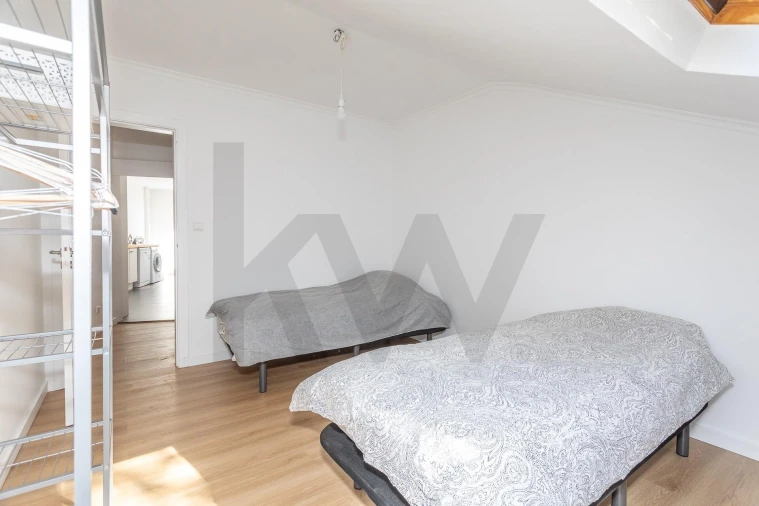 Apartamento T3 para Arrendamento em Carcavelos e Parede Foto 16