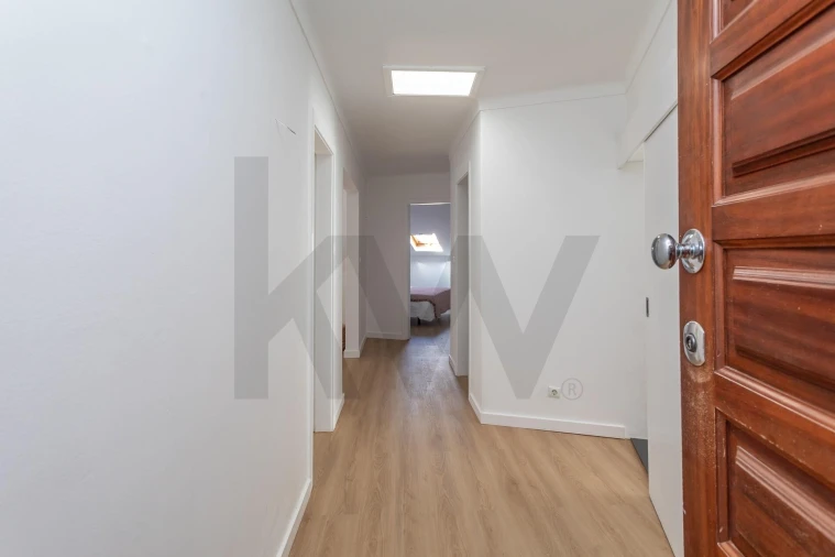 Apartamento T3 para Arrendamento em Carcavelos e Parede Foto 2