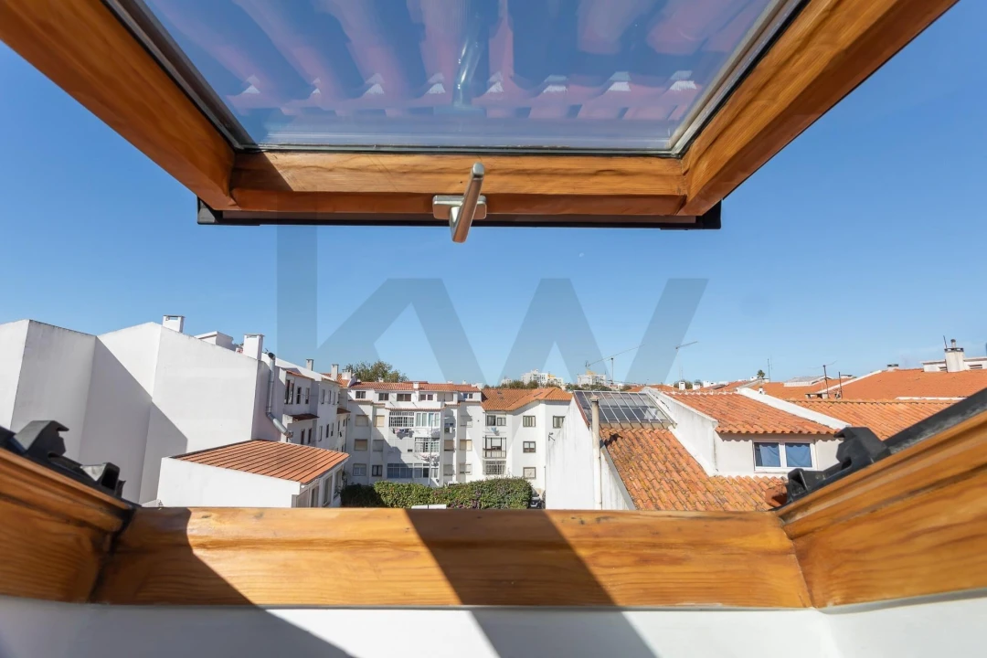 Apartamento T3 para Arrendamento em Carcavelos e Parede Foto 1