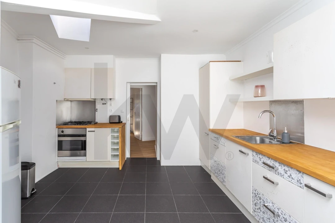 Apartamento T3 para Arrendamento em Carcavelos e Parede Foto 11