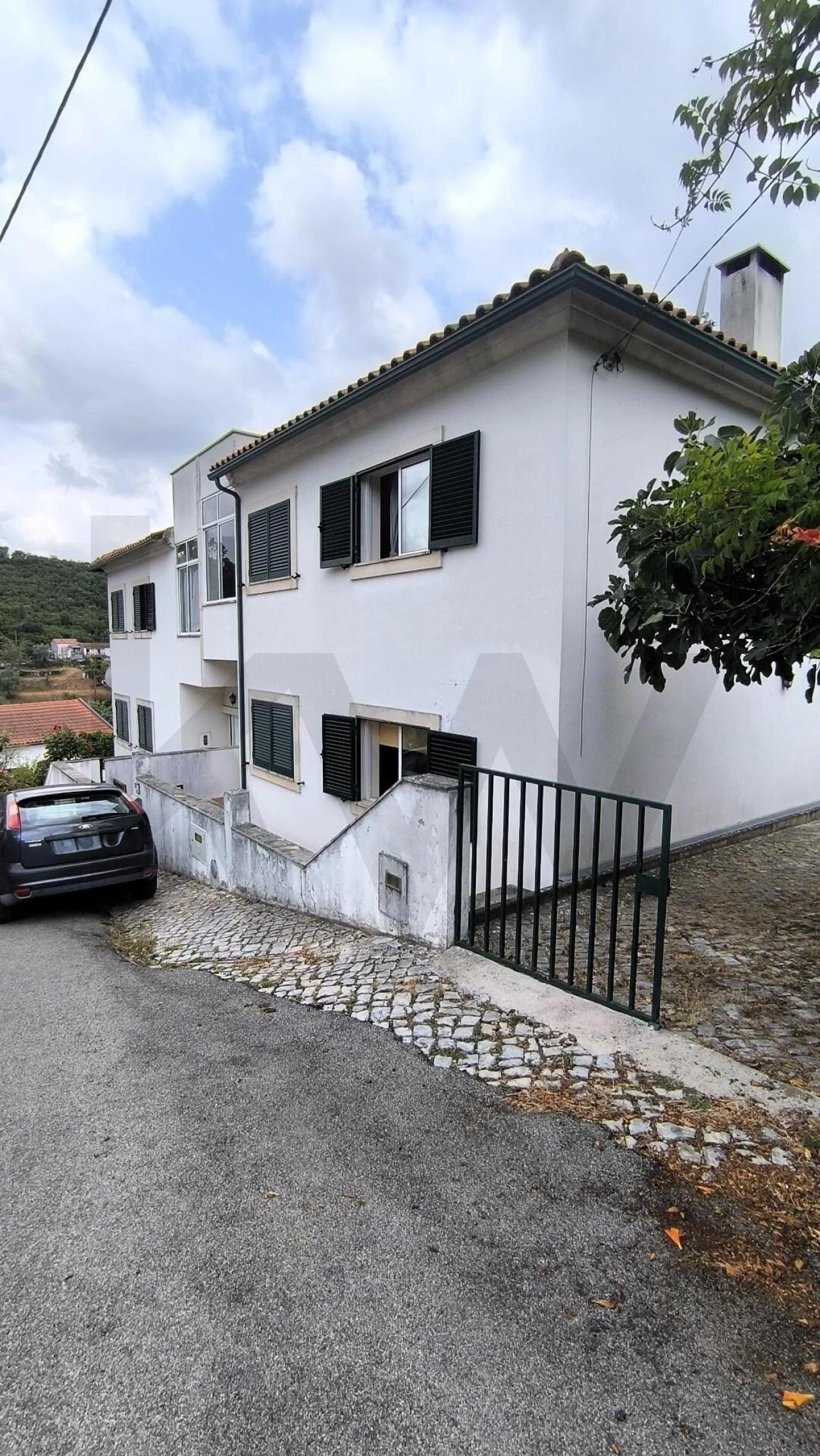 Moradia T3 para Arrendamento em Santa Clara e Castelo Viegas Foto 2