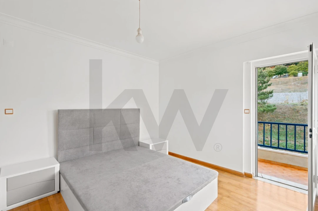 Apartamento T2 para Venda em Massamá e Monte Abraão Foto 9