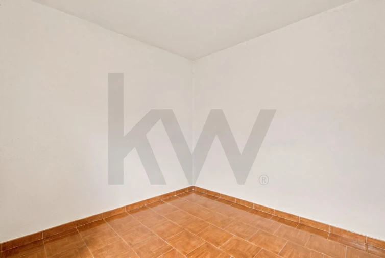 Apartamento T2 para Venda em Massamá e Monte Abraão Foto 16