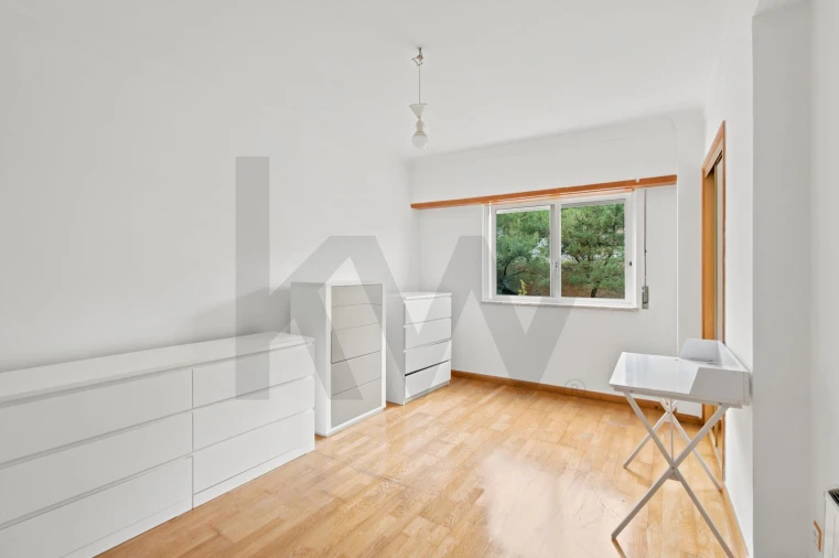 Apartamento T2 para Venda em Massamá e Monte Abraão Foto 14