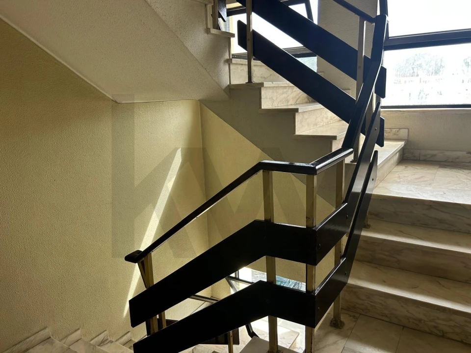 Apartamento T2 para Venda em Águas Livres Foto 32