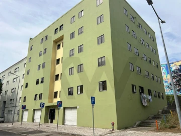 Apartamento T2 para Venda em Águas Livres