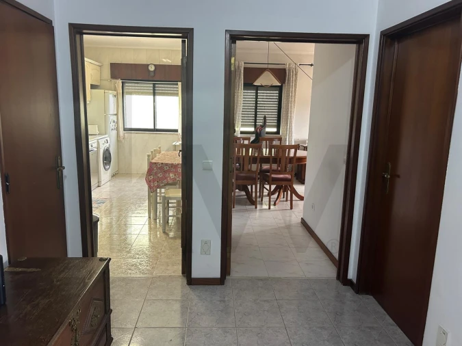 Apartamento T2 para Venda em Águas Livres Foto 18