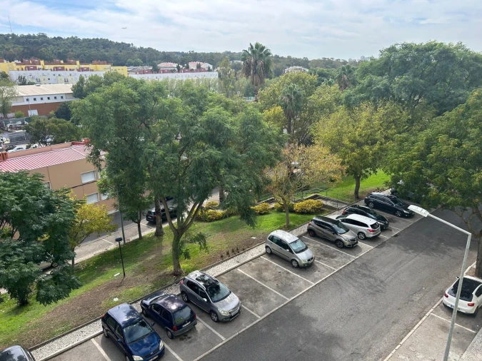 Apartamento T2 para Venda em Águas Livres Foto 27
