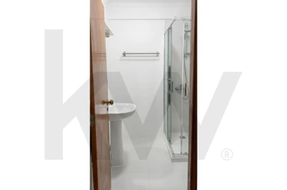 Apartamento T2 para Venda em Carcavelos e Parede