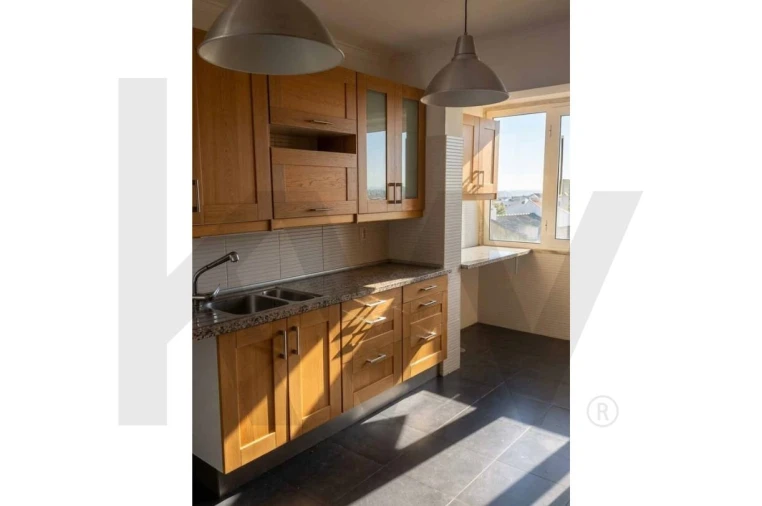 Apartamento T2 para Venda em Carcavelos e Parede Foto 12