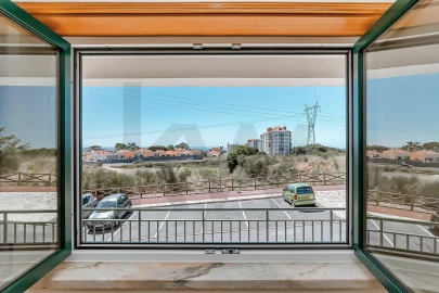Apartamento T3 para Venda em Queluz e Belas