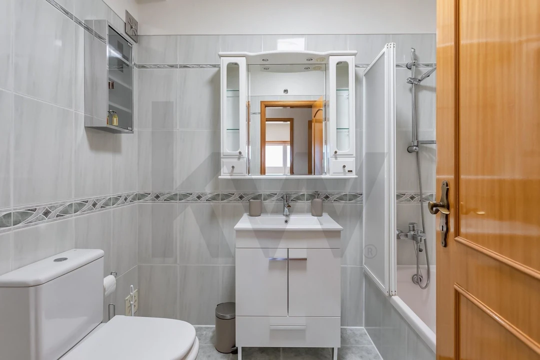 Apartamento T3 para Venda em Queluz e Belas Foto 40