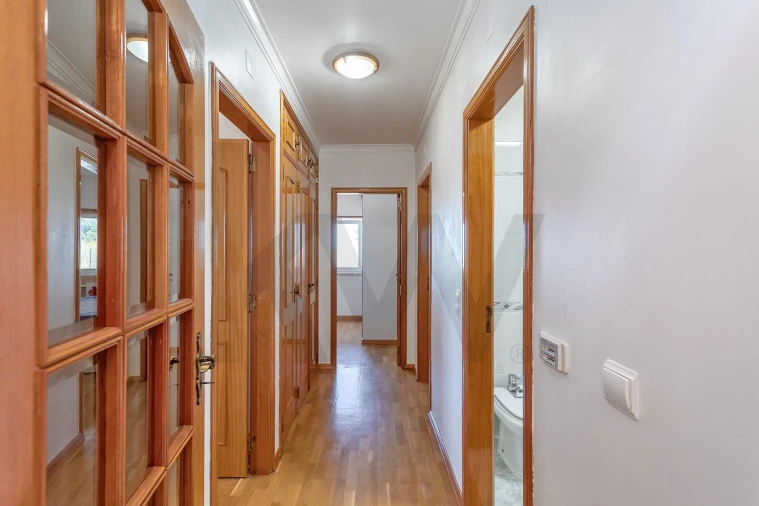 Apartamento T3 para Venda em Queluz e Belas Foto 25