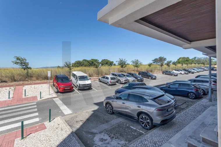 Apartamento T3 para Venda em Queluz e Belas Foto 47