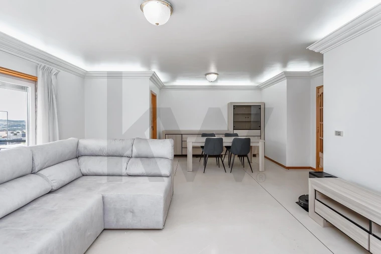 Apartamento T3 para Venda em Queluz e Belas Foto 14