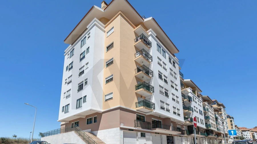 Apartamento T3 para Venda em Queluz e Belas