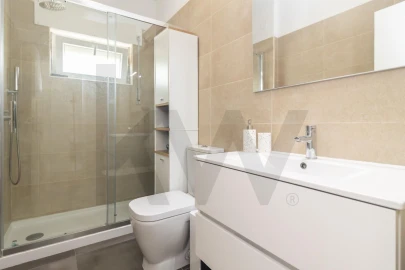 Apartamento T3 para Venda em Seixal, Arrentela e Aldeia de Paio Pires