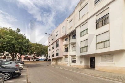 Apartamento T3 para Venda em Seixal, Arrentela e Aldeia de Paio Pires