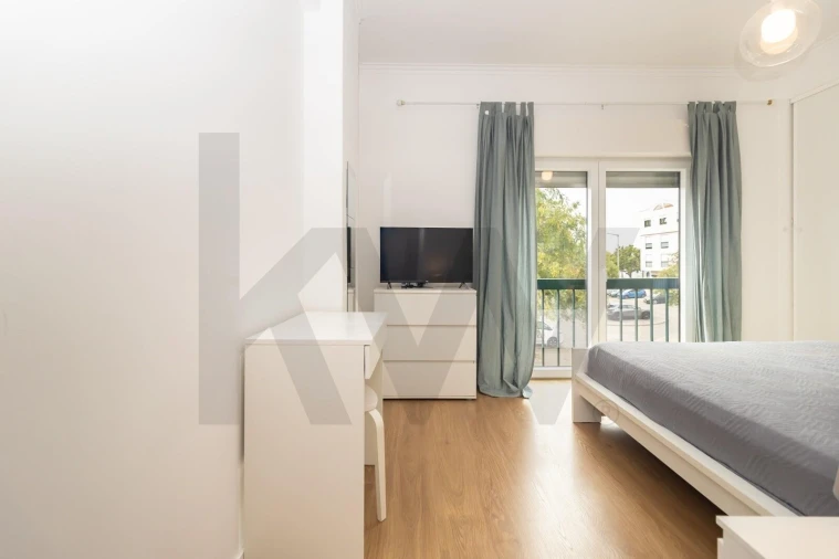 Apartamento T3 para Venda em Seixal, Arrentela e Aldeia de Paio Pires Foto 37