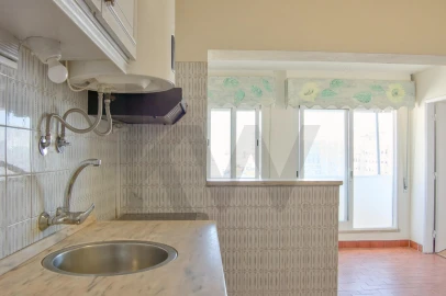 Apartamento T2 para Venda em Setubal (São Sebastião)