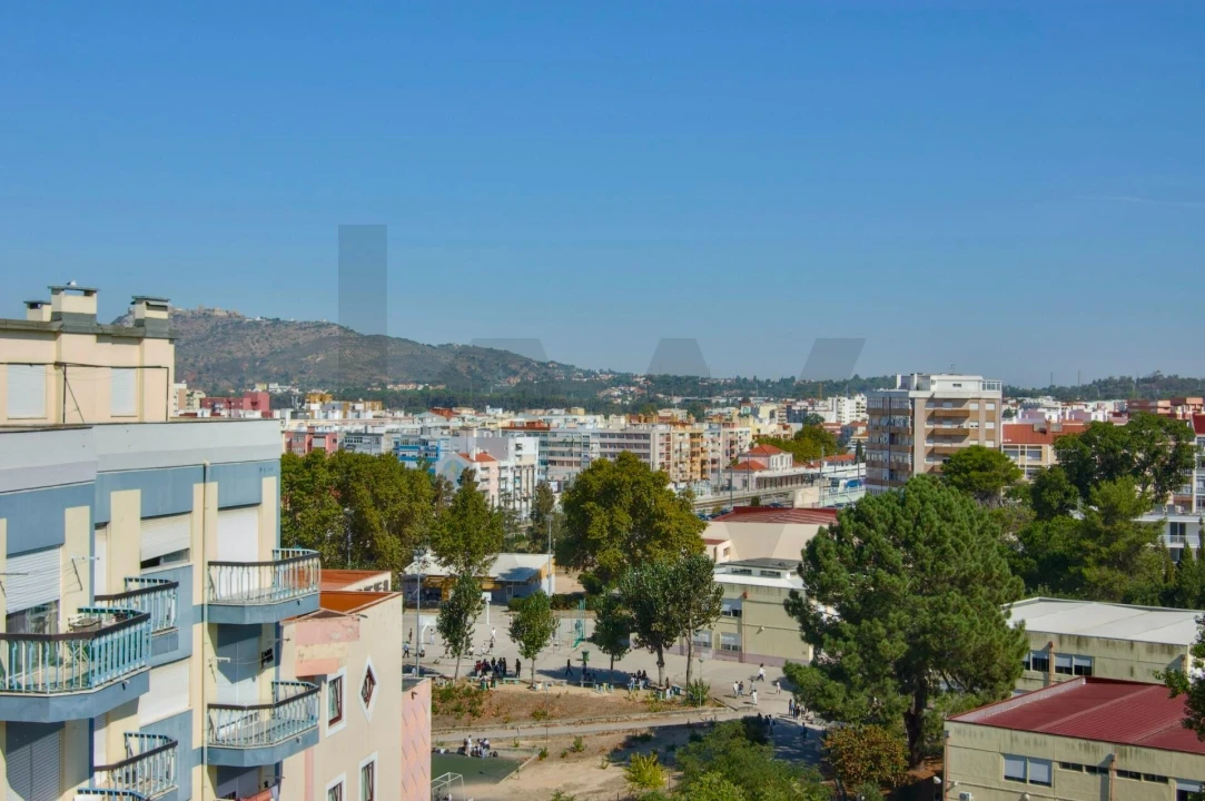Apartamento T2 para Venda em Setubal (São Sebastião) Foto 37