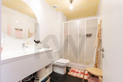 Apartamento T2 para Venda em Oeiras e São Julião da Barra, Paço de Arcos e Caxias