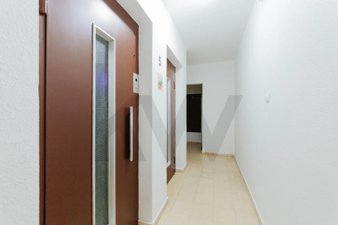 Apartamento T2 para Venda em Oeiras e São Julião da Barra, Paço de Arcos e Caxias Foto 24