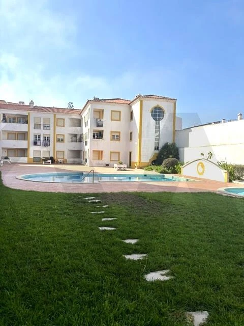 Apartamento T1 para Arrendamento em Silveira
