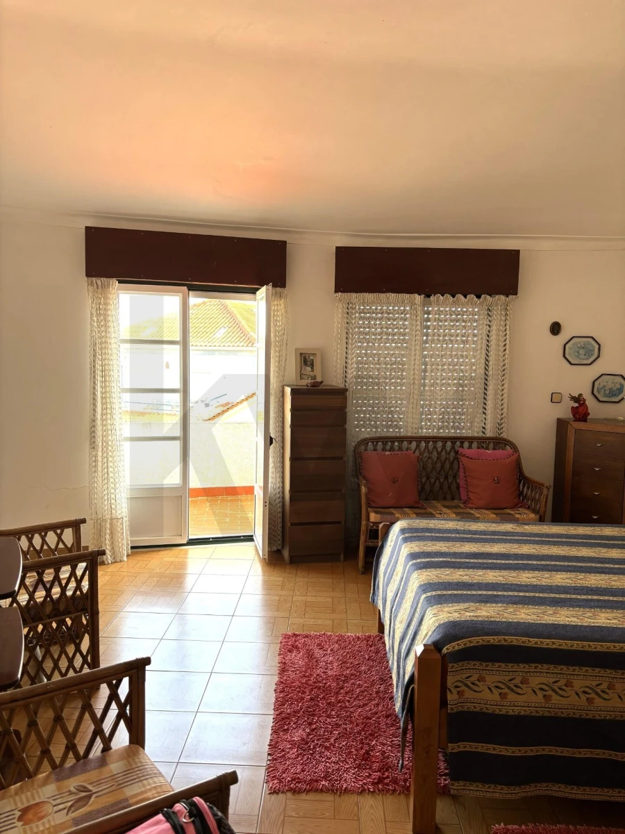 Apartamento T1 para Arrendamento em Silveira Foto 4