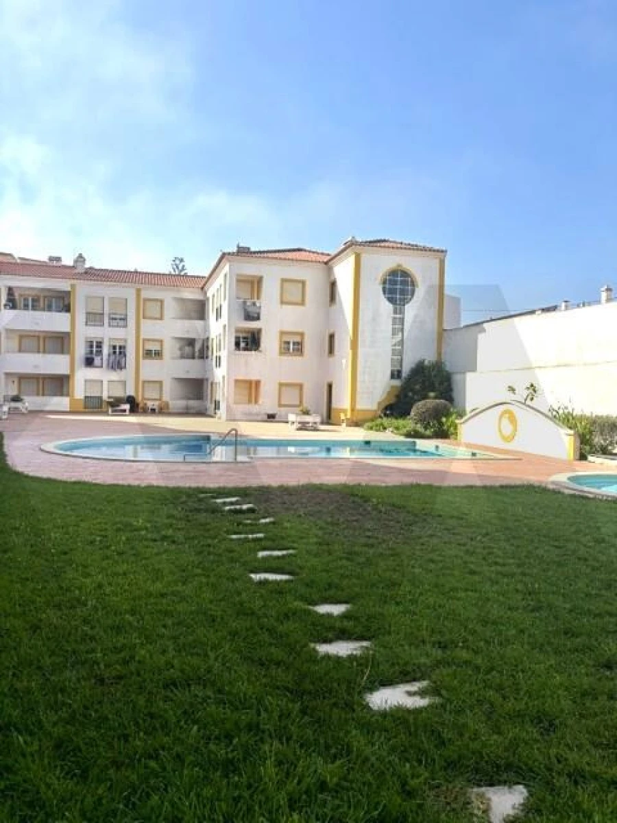 Apartamento T1 para Arrendamento em Silveira Foto 17