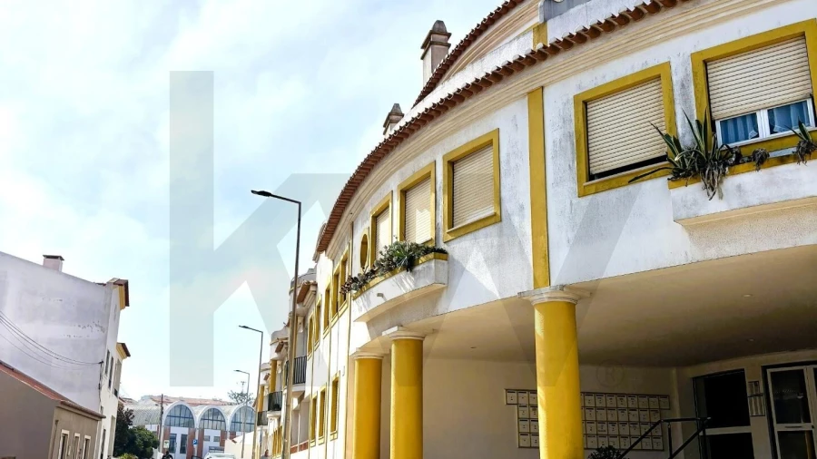 Apartamento T1 para Arrendamento em Silveira
