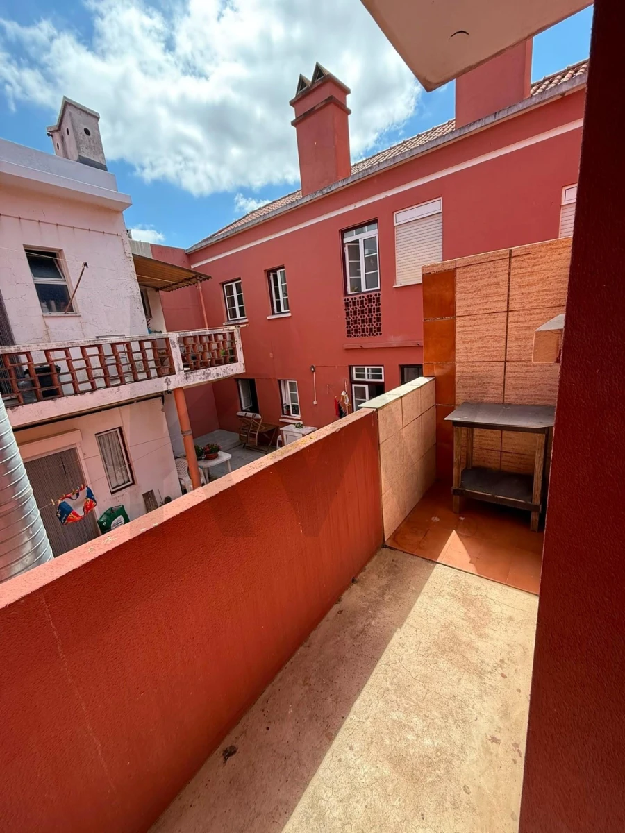 Apartamento T3 para Venda em Buarcos Foto 15