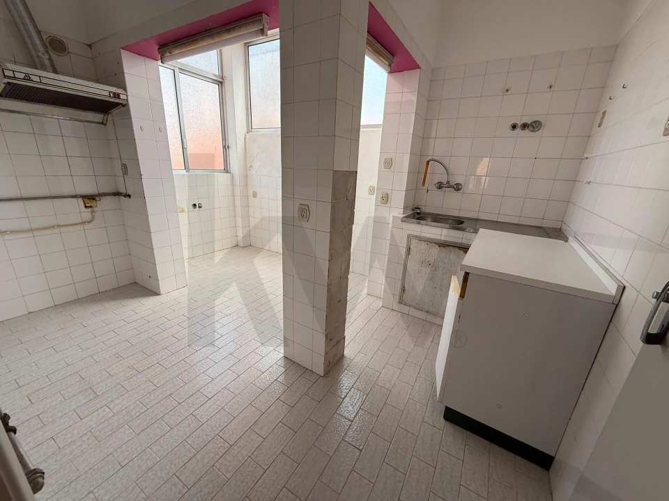 Apartamento T3 para Venda em Buarcos Foto 9