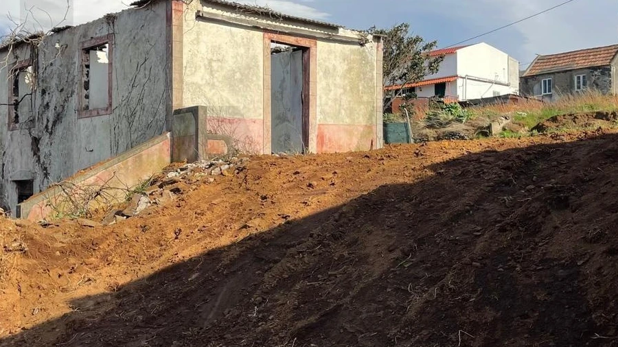 Moradia T3 para Venda em Ponta do Pargo
