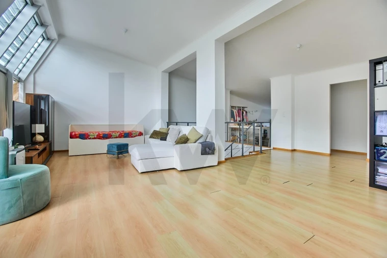 Apartamento T2 para Venda em Fajã de Baixo Foto 19