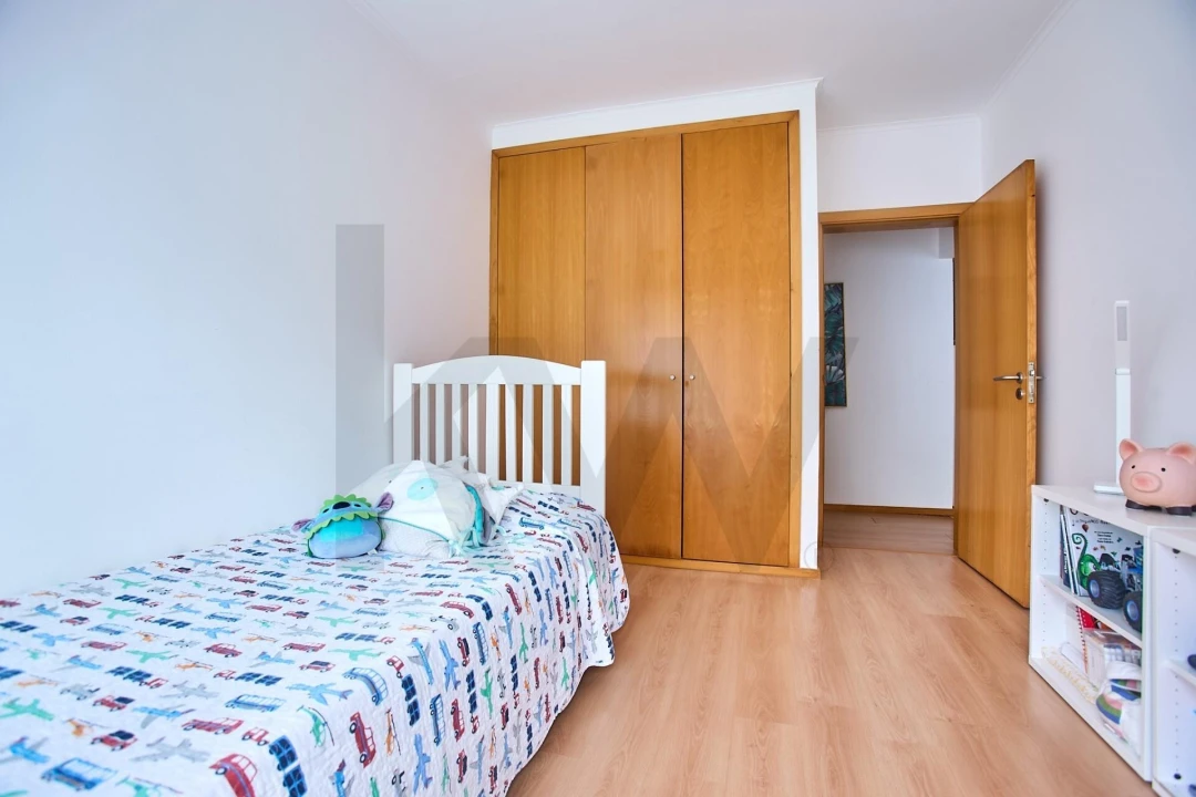 Apartamento T2 para Venda em Fajã de Baixo Foto 2