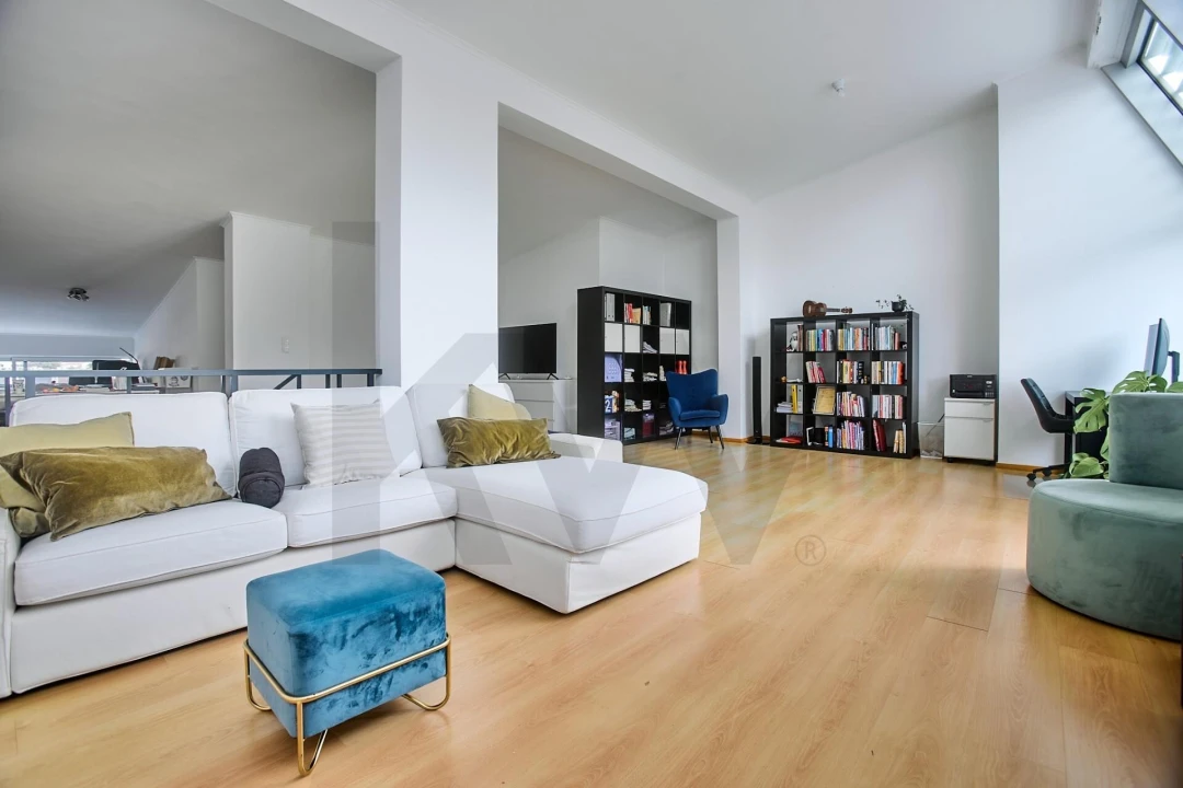 Apartamento T2 para Venda em Fajã de Baixo Foto 17