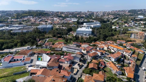 Moradia T2 para Venda em São Roque