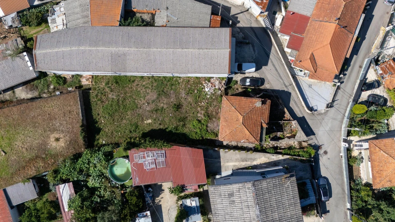 Moradia T2 para Venda em São Roque Foto 13