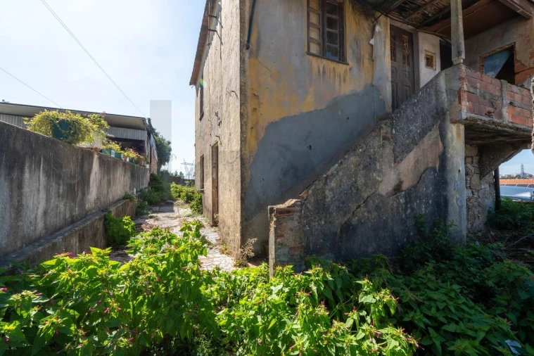 Moradia T2 para Venda em São Roque Foto 15