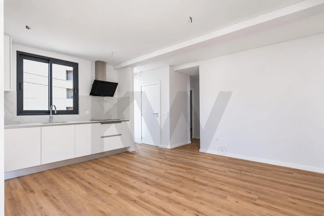 Apartamento T1 para Venda em Caniço Foto 6