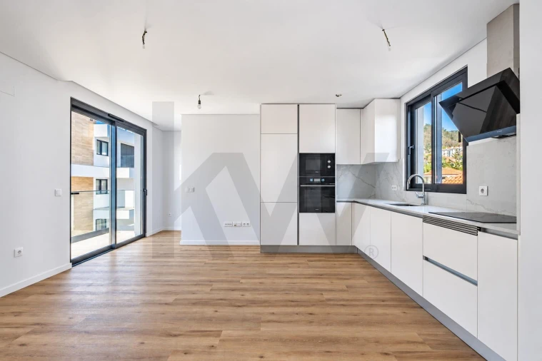 Apartamento T1 para Venda em Caniço Foto 5