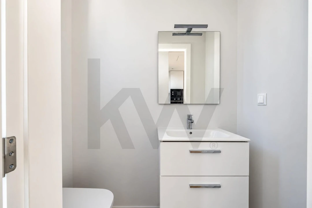 Apartamento T1 para Venda em Caniço Foto 10