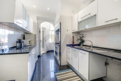 Apartamento T1 para Venda em Campo de Ourique