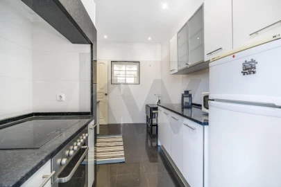 Apartamento T1 para Venda em Campo de Ourique