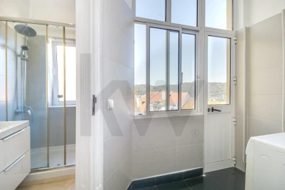 Apartamento T1 para Venda em Campo de Ourique